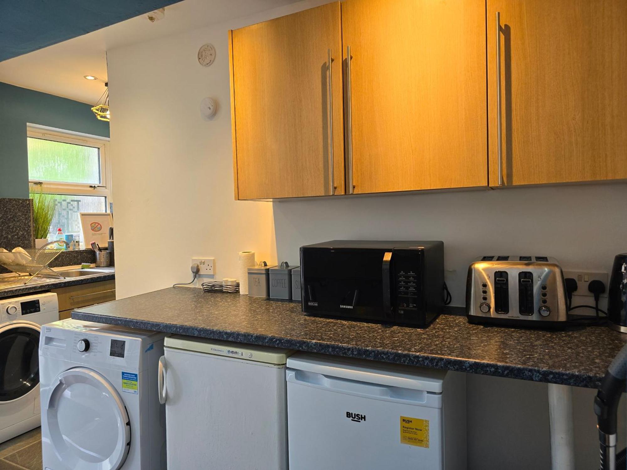 Cozy 4 Bedroom House In The Heart Of Brixton Holiday home London